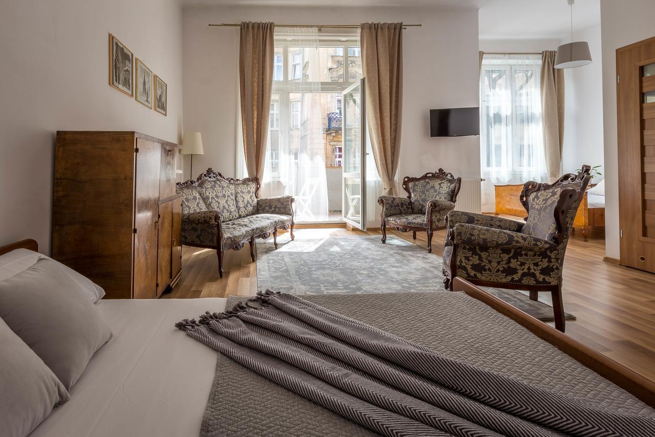 Fragola Budget Apartments & Rooms 크라쿠프 외부 사진