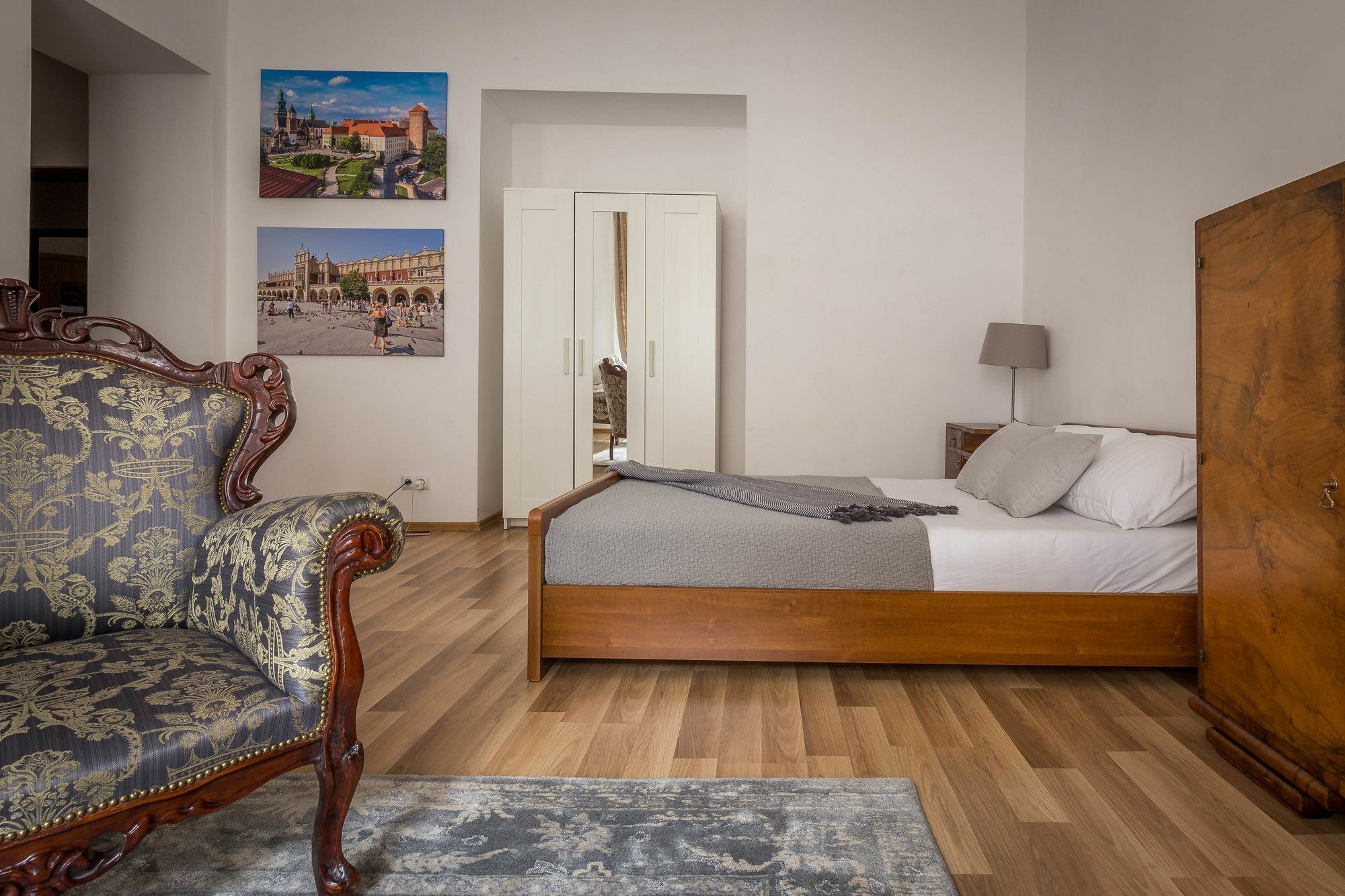 Fragola Budget Apartments & Rooms 크라쿠프 외부 사진